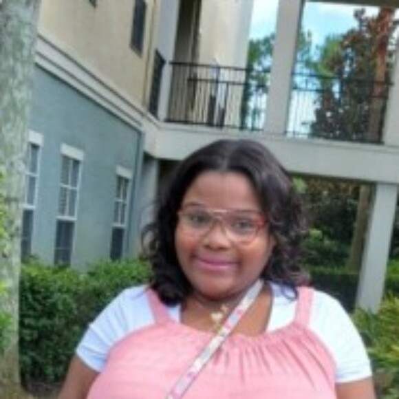 Profile picture of Teetee