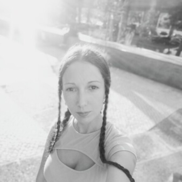 Profile picture of WhiteRabbit-Lilly