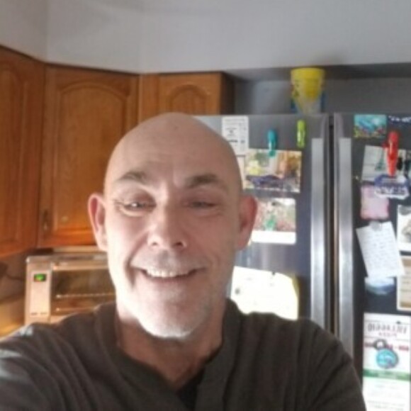 Profile picture of canucanoe2