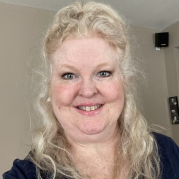 Profile picture of Sweetred