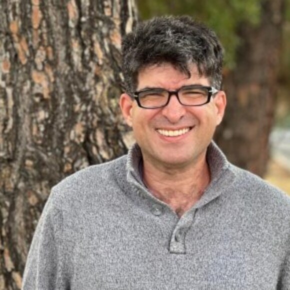 Profile picture of Book guru