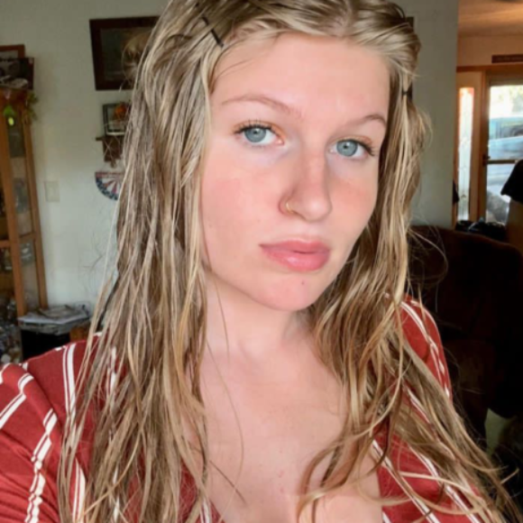 Profile picture of Regina