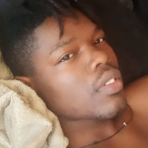 Profile picture of Drewellis B.