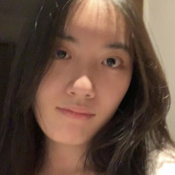 Profile picture of Belle