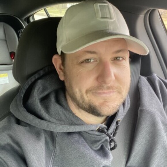 Profile picture of Justlooking45