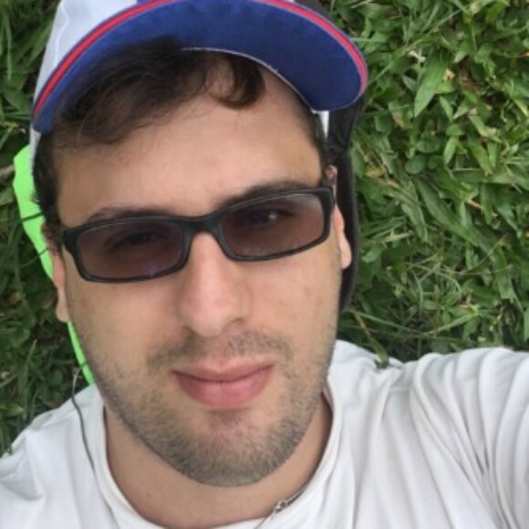 Profile picture of Bruno Tozi