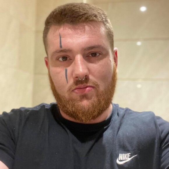 Profile picture of itsalittlecold