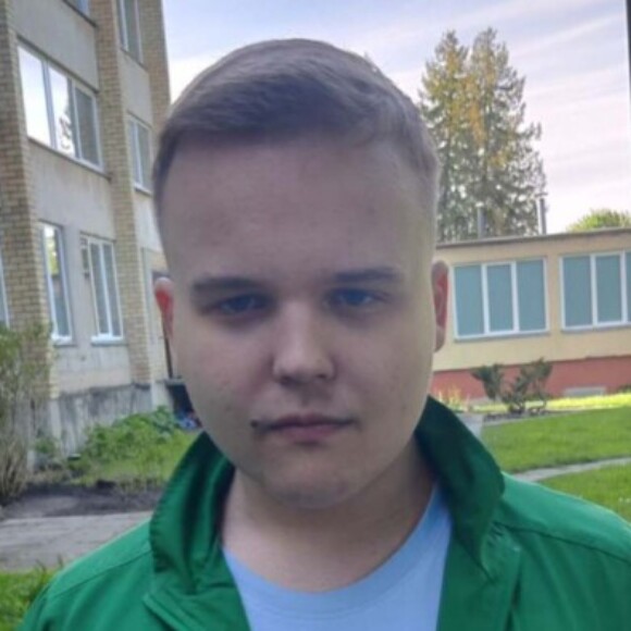 Profile picture of Sebastian