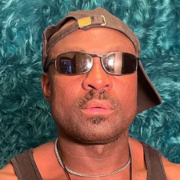 Profile picture of John8