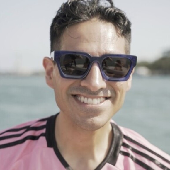 Profile picture of CarlosSteven