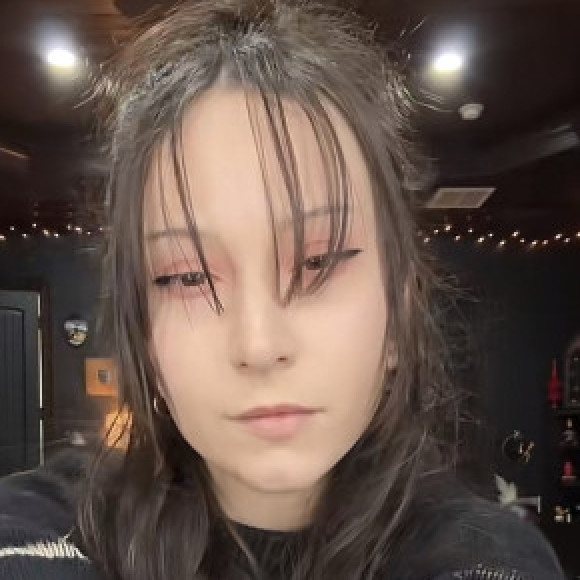 Profile picture of Sarah