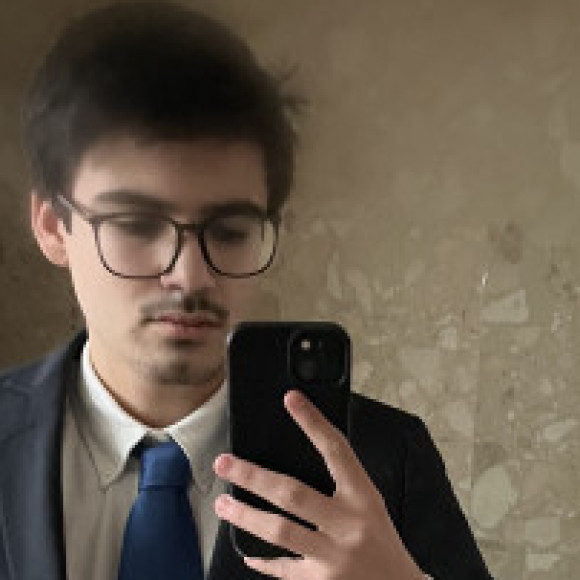 Profile picture of CaetanoBettencourt