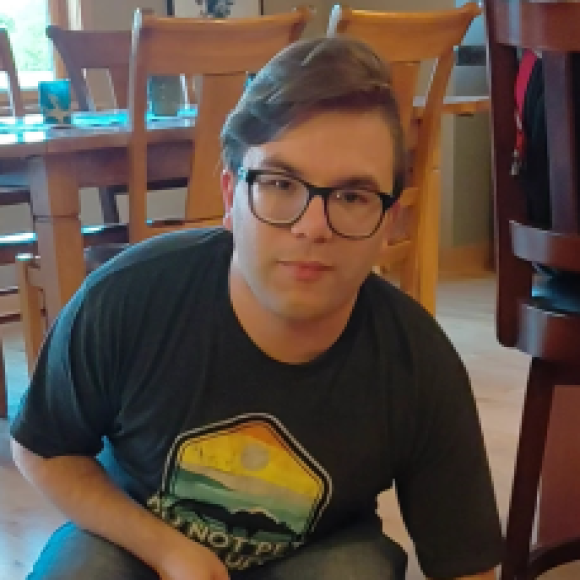 Profile picture of Aaron
