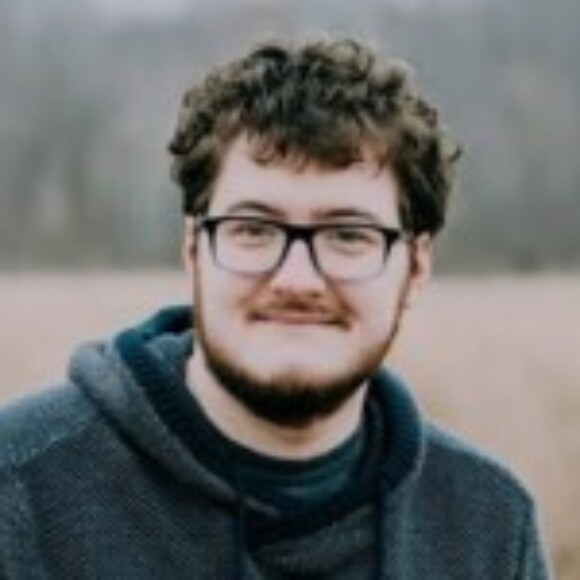 Profile picture of TomTwoShoes