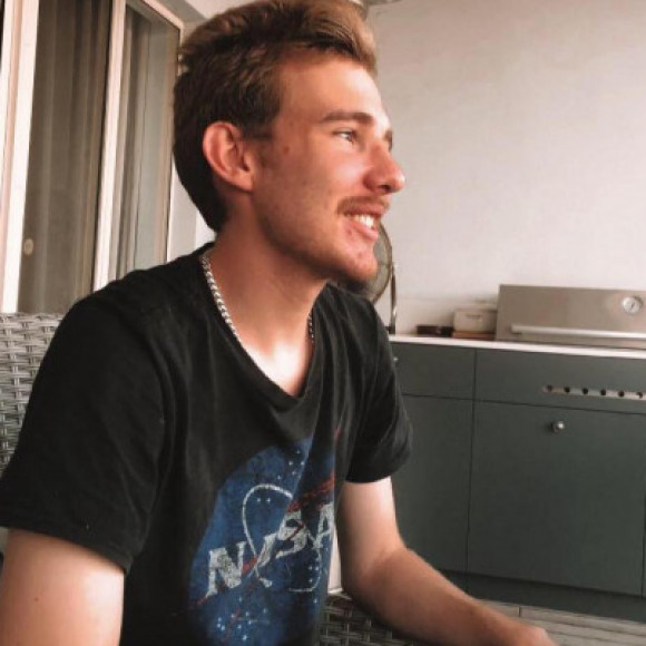 Profile picture of Alex