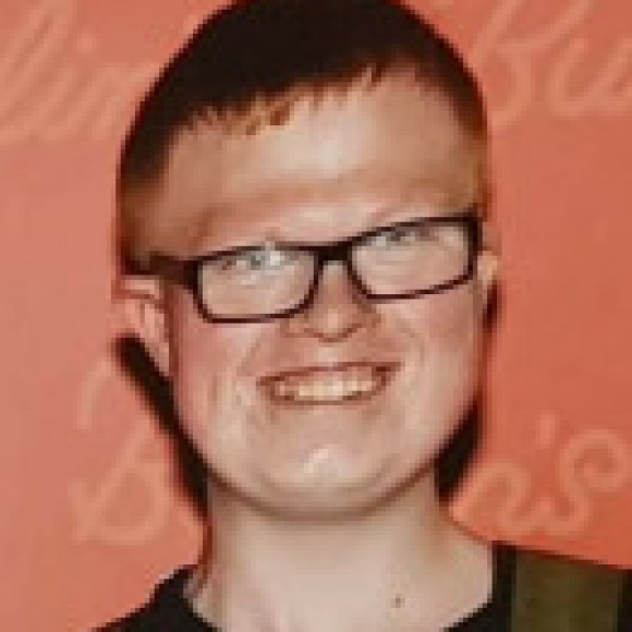 Profile picture of Ethan.