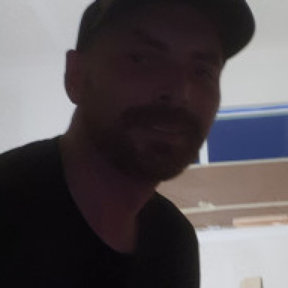 Profile picture of mb