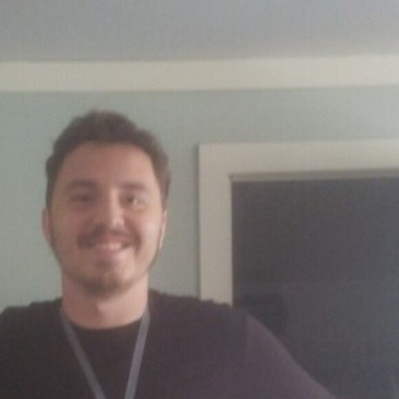 Profile picture of B