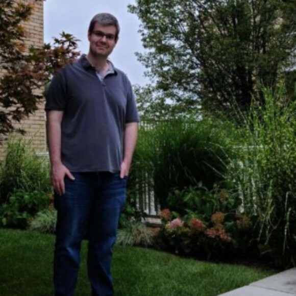 Profile picture of Eli